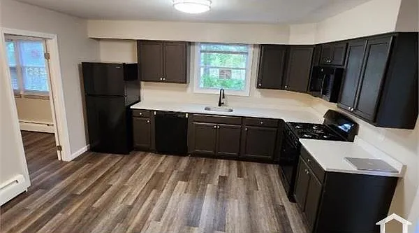 229 Maple Ave #A — Photo 5