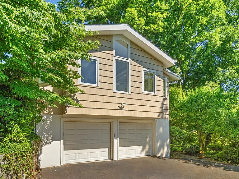 65 Bailey Rd — Photo 32