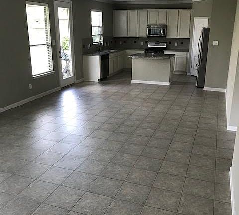4th image of 26302 Julia Manor Dr