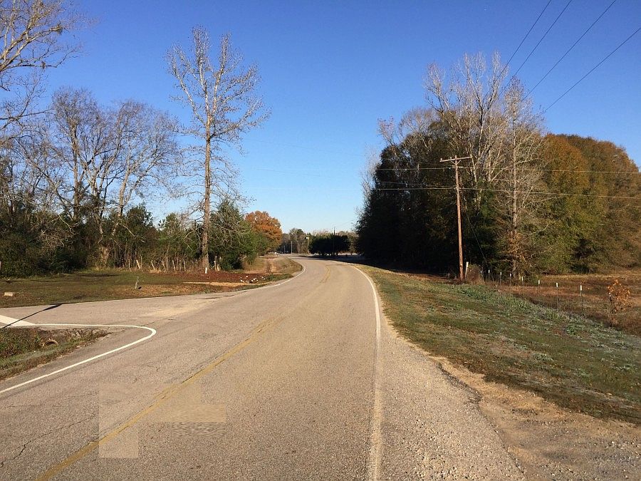 2nd image of 1293 Pettus Rd