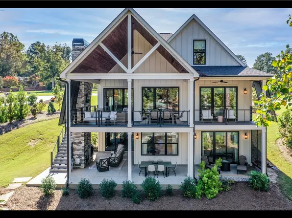 409 Lakestone Ct, Seneca, SC 29672