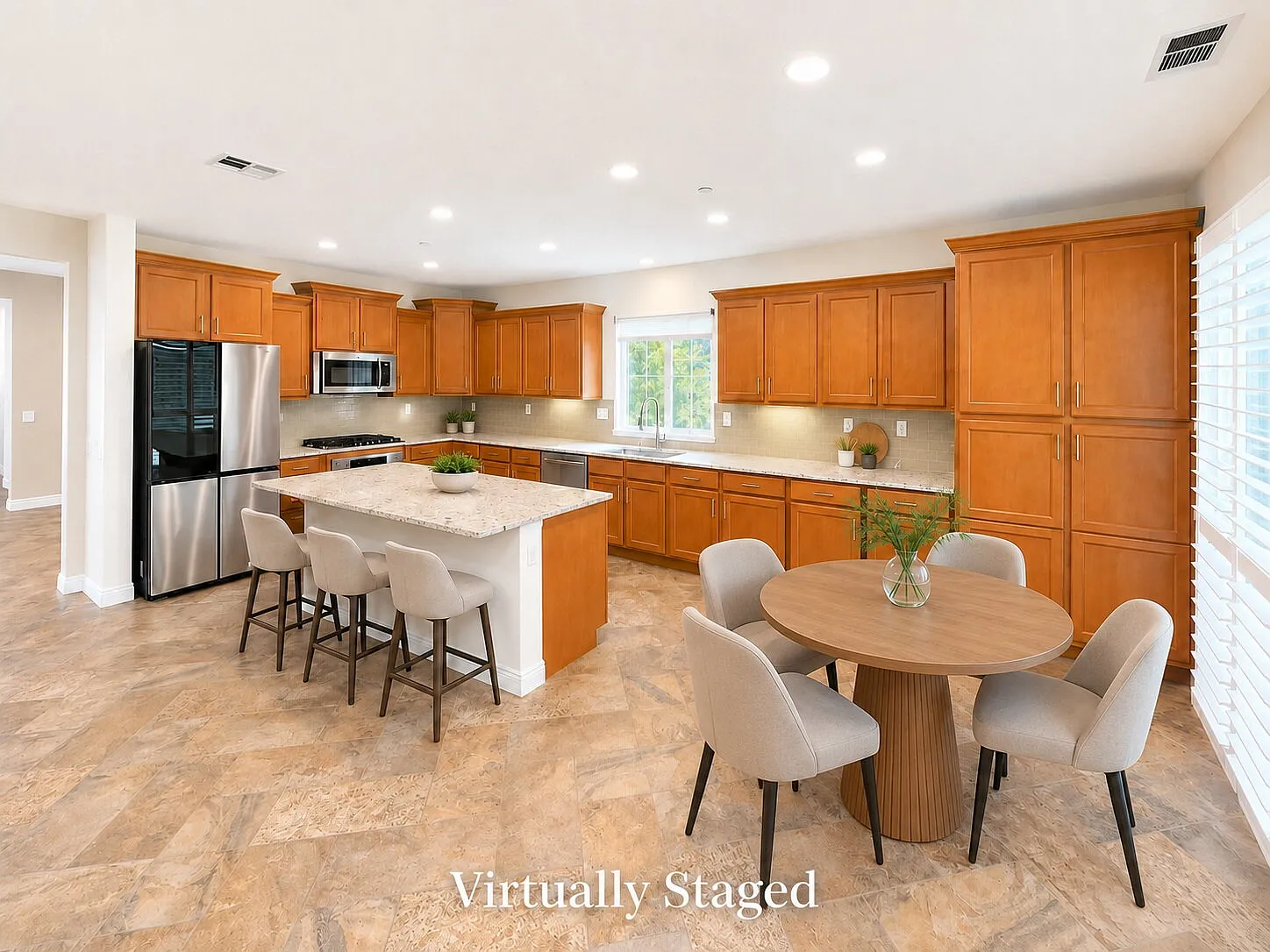 4 bed, 3.5 bath, 2351 sqft, $5,000 — Photo 3