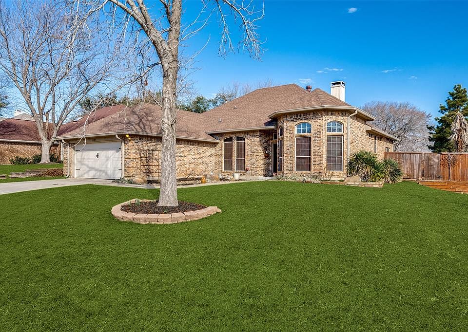 1st image of 2328 Claremont Ct