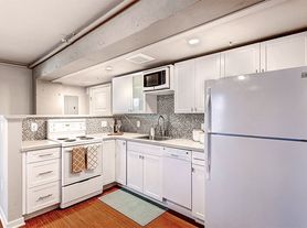 Avenue 8 at Mayfair