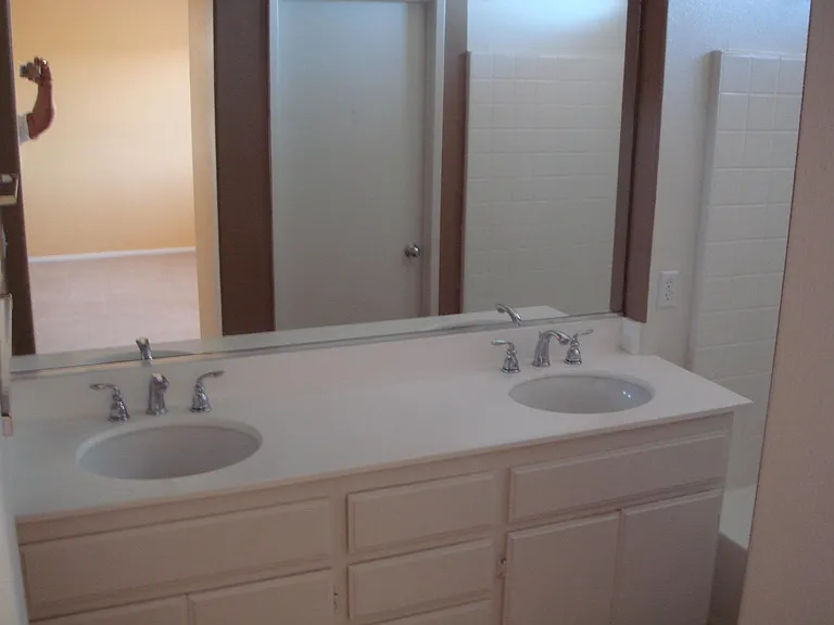 Inyo Ct — Photo 24