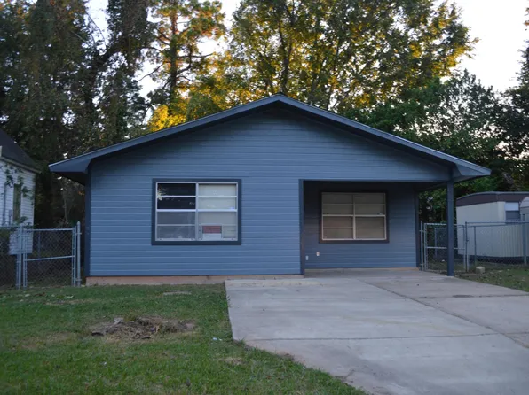 322 13th St, Alexandria, LA 71301