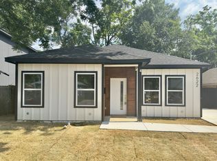 2622 Starks Ave, Dallas, TX 75215