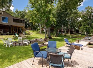 21054 Diversion Canal Rd, Maurepas, LA 70449