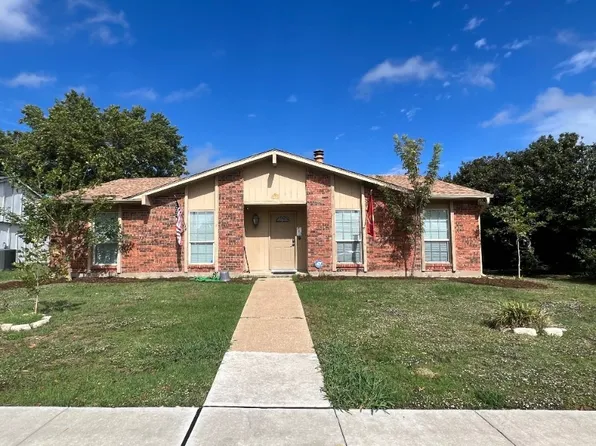 713 Arbor Downs Dr, Plano, TX 75023