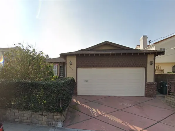 2929 Green Ln, Redondo Beach, CA 90278