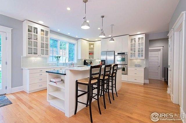 2nd image of 3509 Rochelle Ct