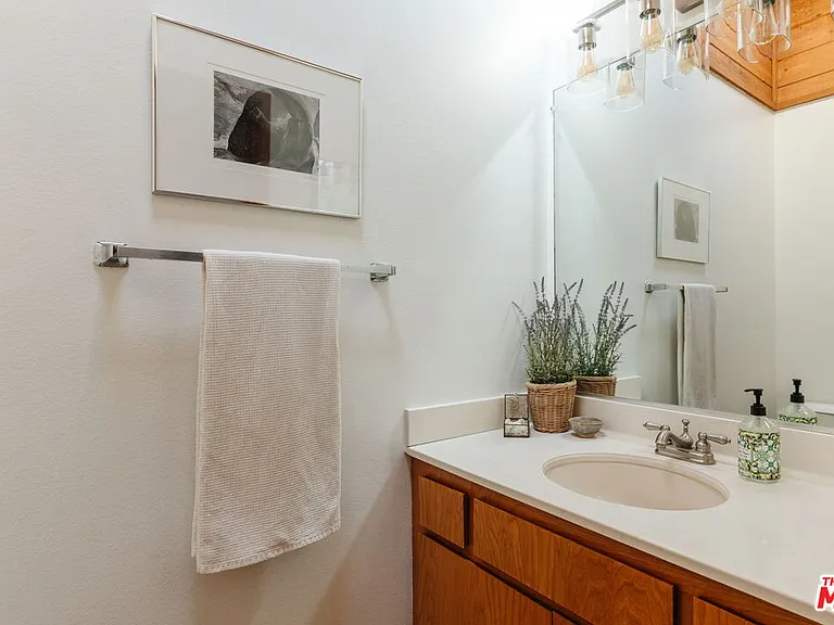 4450 Alla Rd — Photo 11