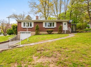 5 Donna Dr, Rockaway, NJ