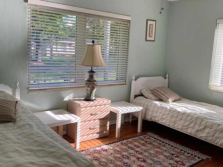 918 Ortega Ave — Photo 8