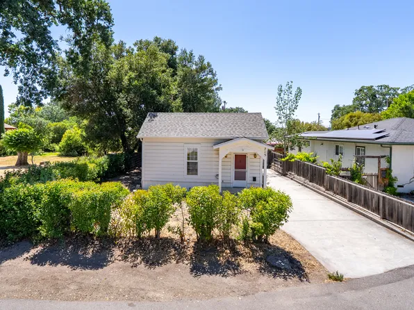 715 Blackburn St, Templeton, CA 93465