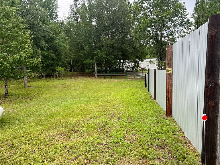 650 NW County Road 138 — Photo 15