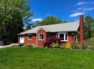 17971 Hunt Rd, Strongsville, OH 44136