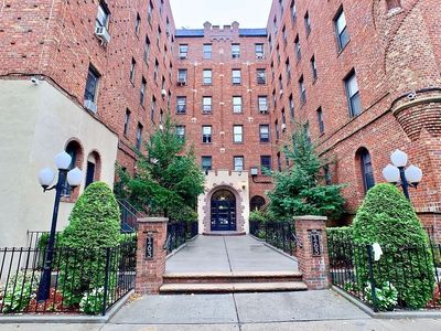 163 Ocean Ave #3O, Brooklyn, NY, 11225
