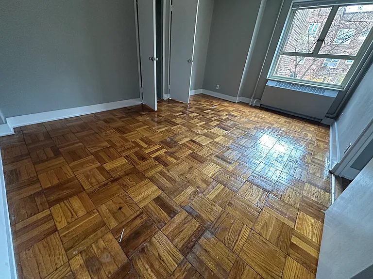 185-07 69th Ave #1B — Photo 5