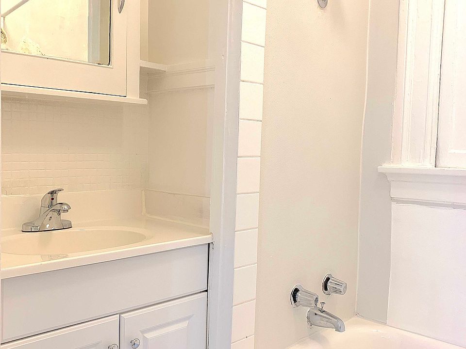 1st image of 698 Bush St APT 308