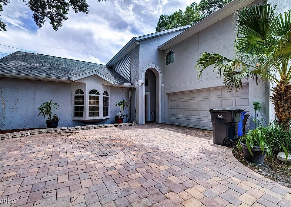 1st image of 15508 Ramblebrook Ln