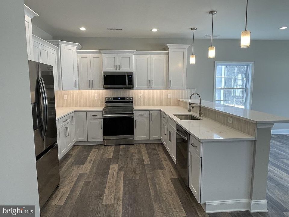 916 Bellevue Ave, Croydon, PA 19021 Zillow