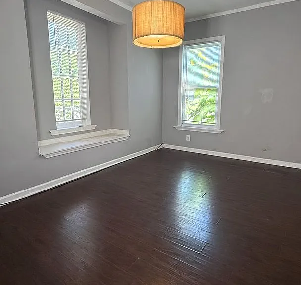 151 Calvert St — Photo 3