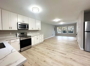 7152 46th Pl SW, Seattle, WA 98136