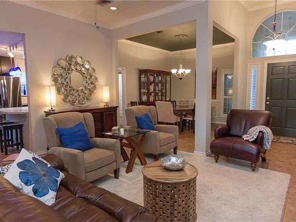 3rd image of 6114 Hedgeapple Ct