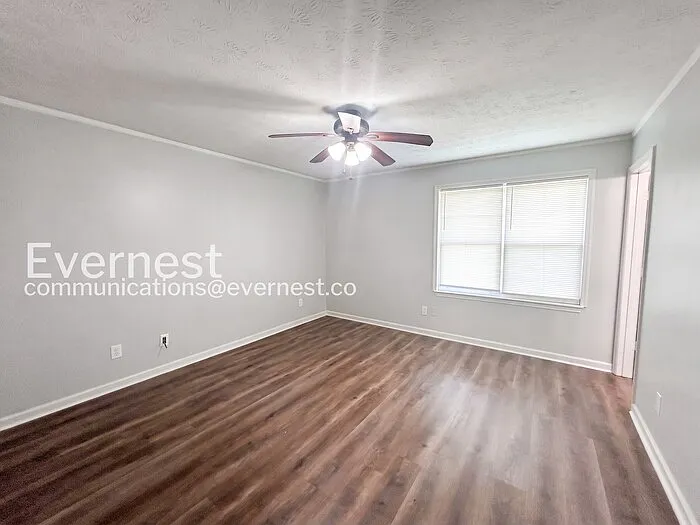 5611 La Fleur Trl — Photo 11