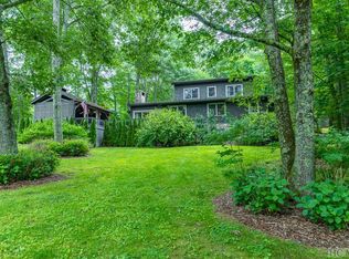 105 Hickory Ridge Rd, Scaly Mountain, NC 28775