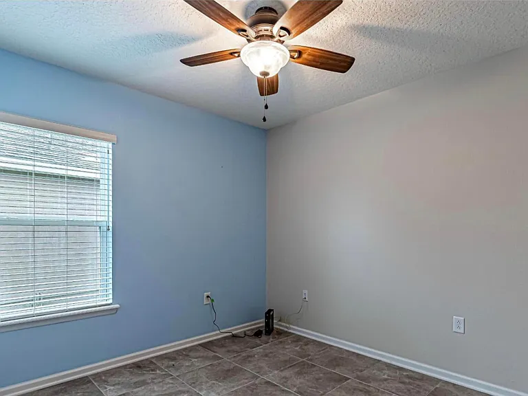 12410 Whitmore Oaks Dr — Photo 15