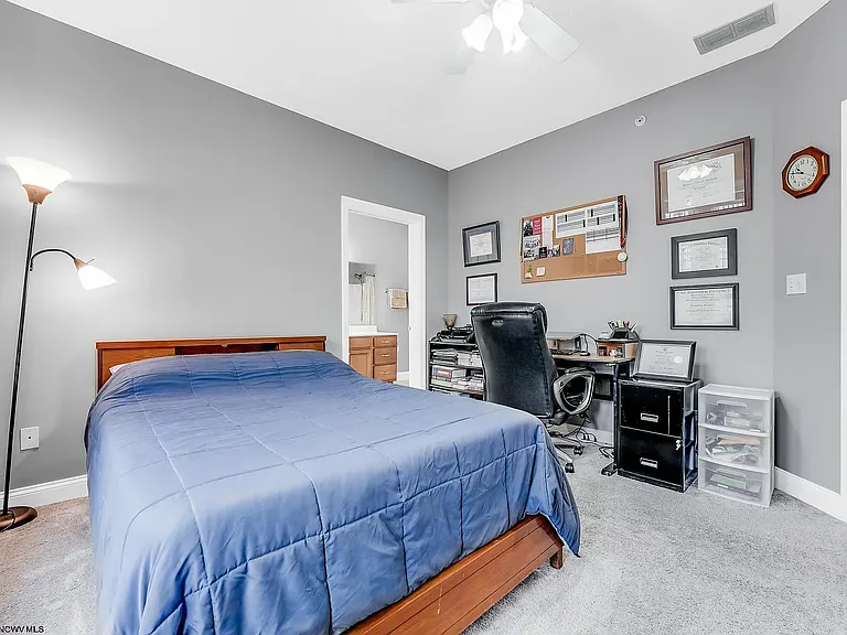 This is the bedroom available for rent