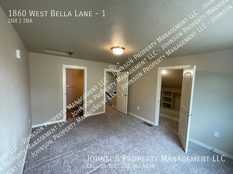 1860 W Bella Ln #1 — Photo 7