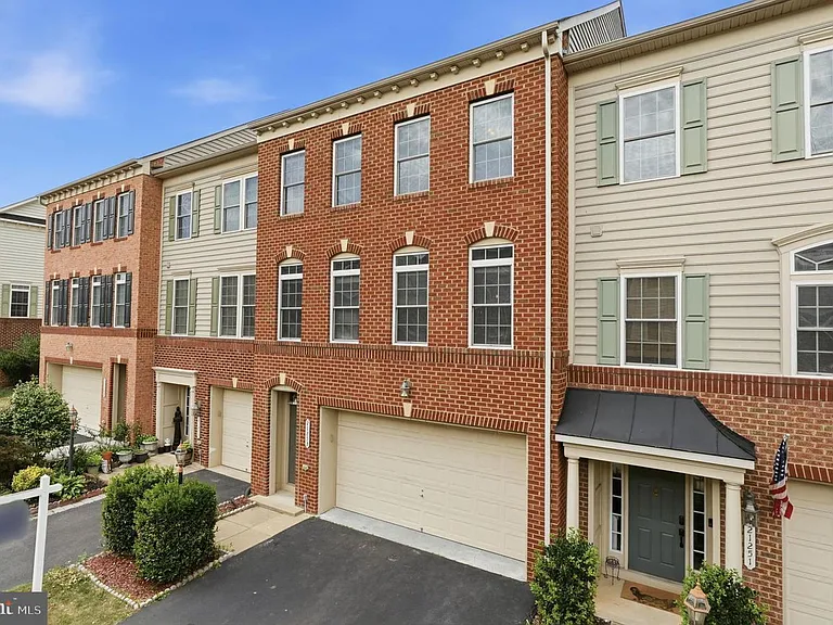 21253 Park Grove Ter — Photo 3