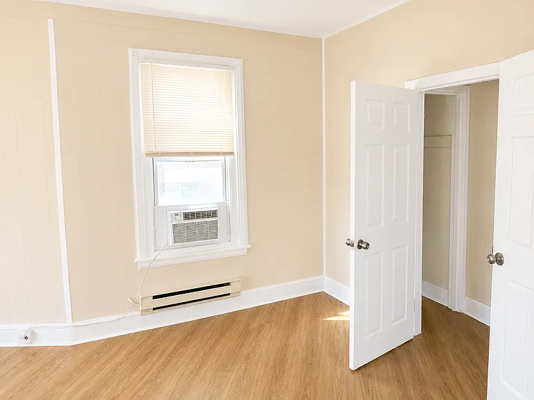 1322 Windrim Ave — Photo 7