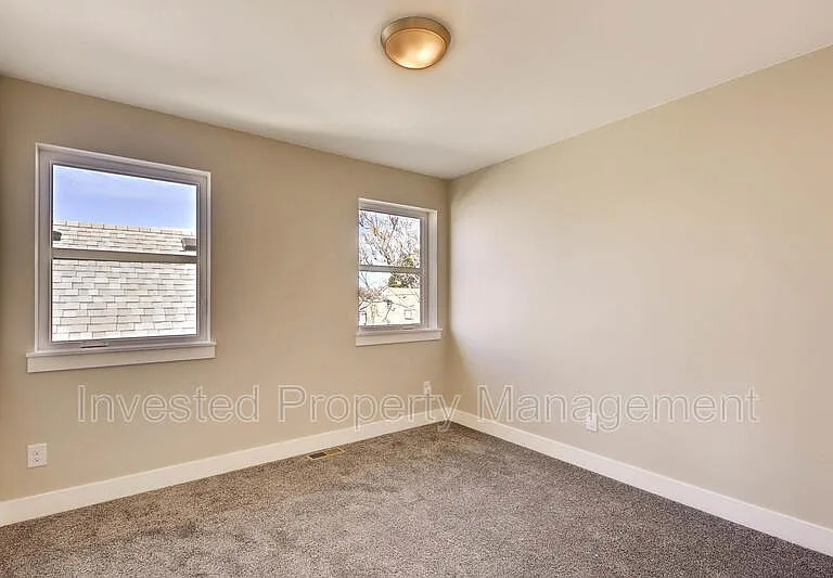 3344 N Williams St — Photo 20