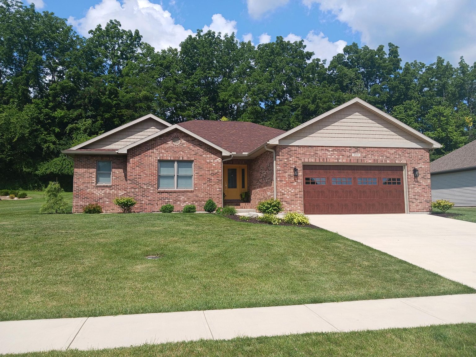 2737 Bridlewood Dr, Sidney, OH 45365 Zillow