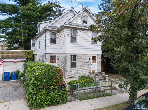 45-11 157th Street, Flushing, NY 11355