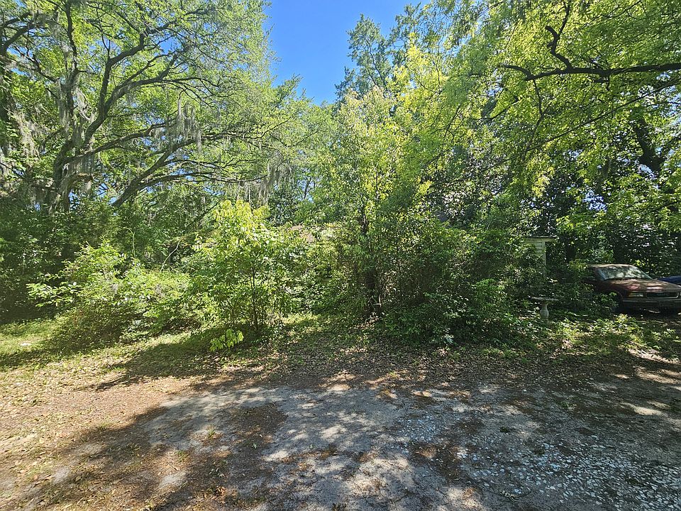 2nd image of 4165 Dorchester Rd