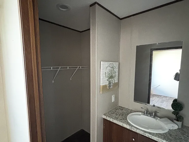 3241 NW 23rd Ct — Photo 5