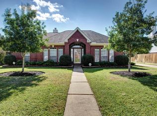 14307 Strutton Dr, Sugar Land, TX 77498