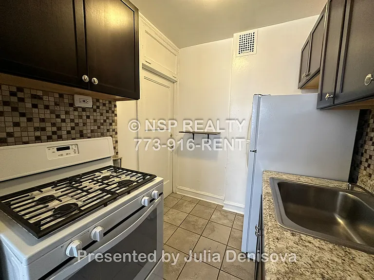 1367 W Estes Ave #F-2 — Photo 11