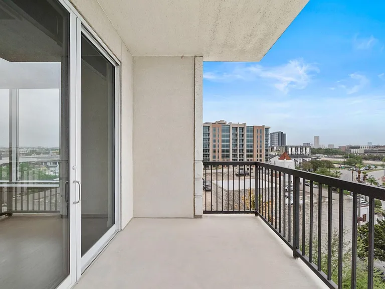 3333 Allen Pkwy #801 — Photo 32
