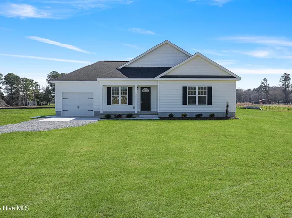 2202 Indian Town Road, Clinton, NC 28328