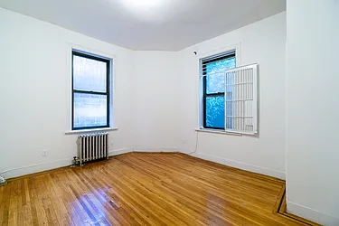 Rented by City Connections Realty