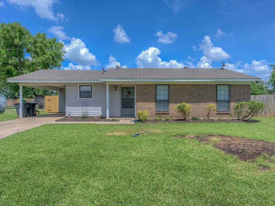 4703 General Scott Pl