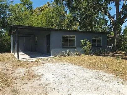 1222 Dewey Ave