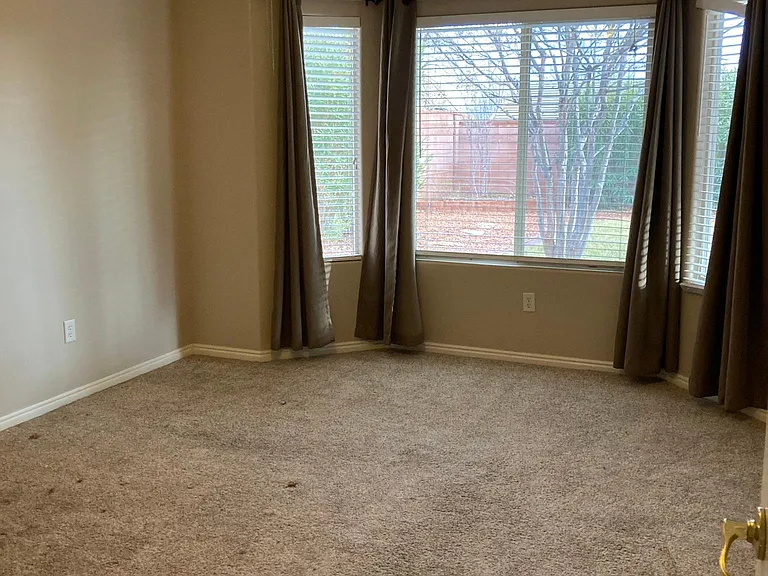 3314 E Sweetwater Springs Dr — Photo 8