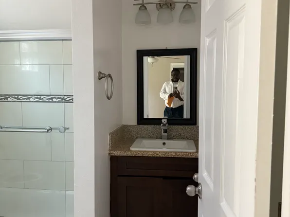 522 E Rhea St, Long Beach, CA 90806